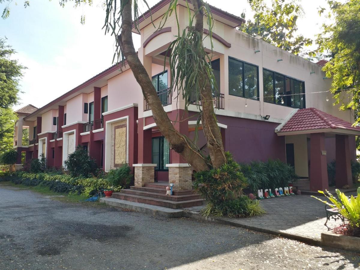 Sand Paisan Resort Pakchong Ngoại thất bức ảnh