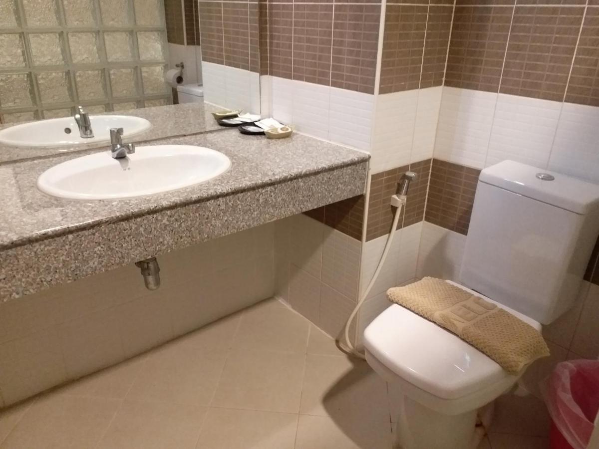 Sand Paisan Resort Pakchong Ngoại thất bức ảnh