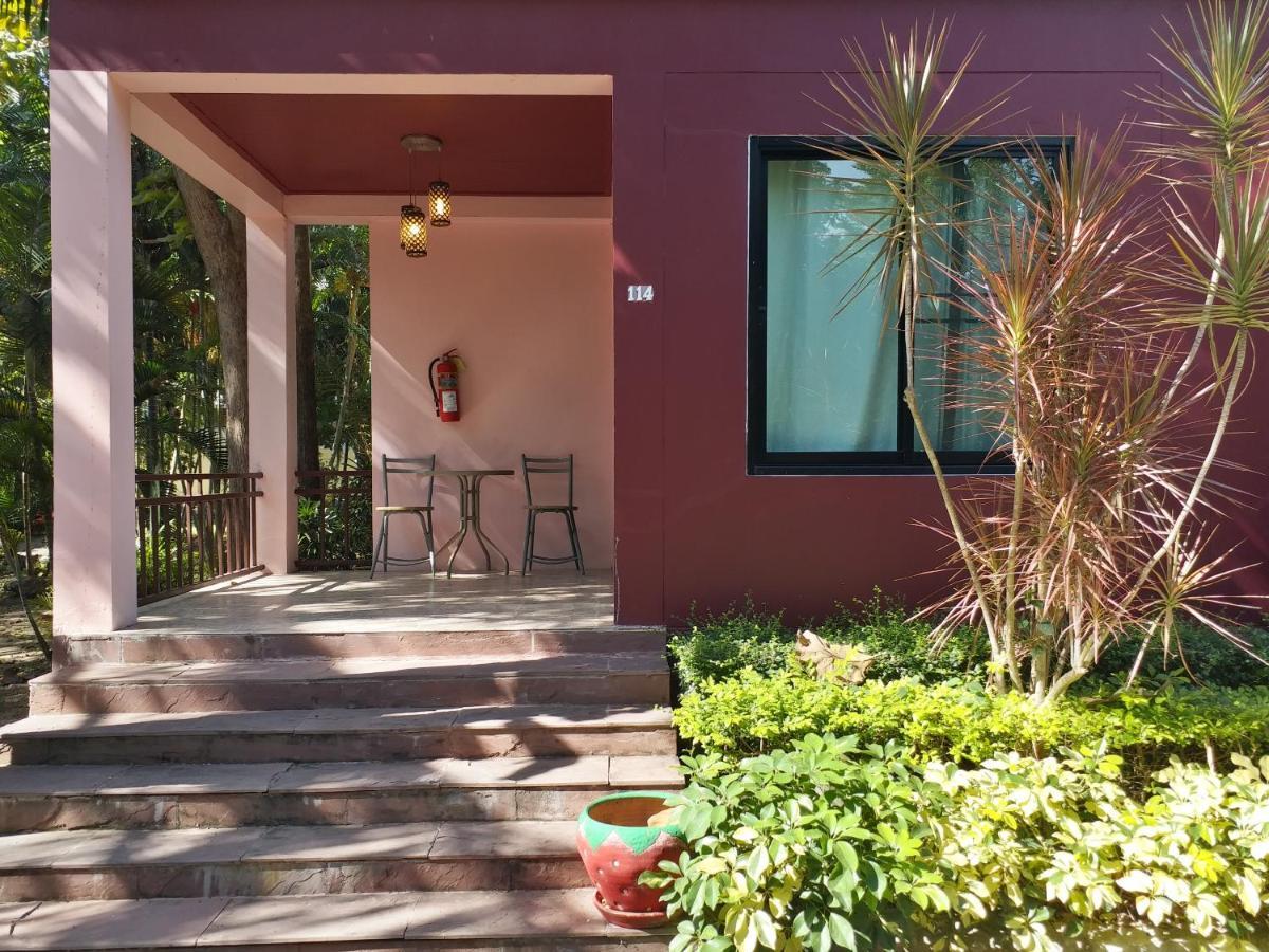Sand Paisan Resort Pakchong Ngoại thất bức ảnh